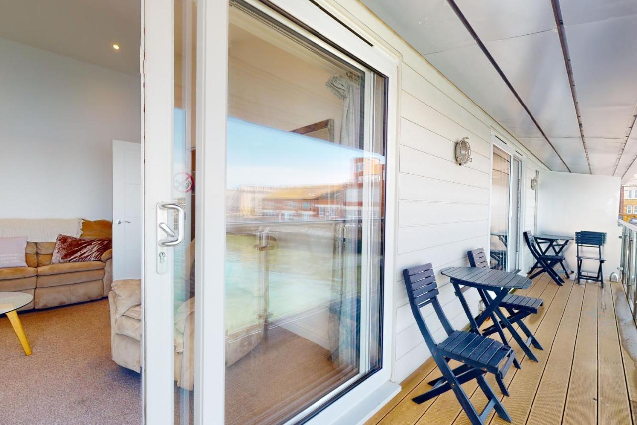 Crabbers' Wharf Aparthotel Πόρτλαντ Εξωτερικό φωτογραφία